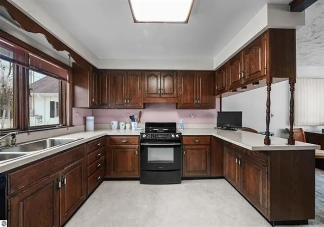 Photo 3 of Single family home for sale at 5403 E M 55, Cadillac, MI 49601 | MLS# 72026041990 | Listing updated on 2026-08-14