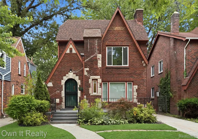Photo 1 of Sale Pending at 5244 Kensington Ave, Detroit, MI 48224 | MLS# 20261063615 | Listing updated on 2026-09-10