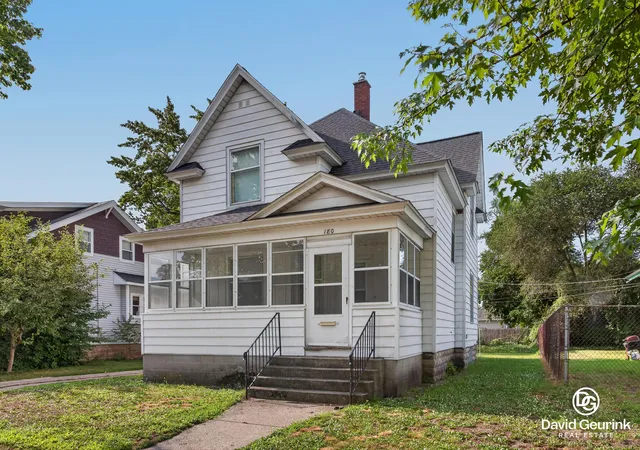 2nd image of 180 W 18th St, Holland, MI 49423 | MLS# 65026042001