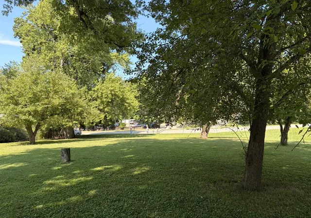 2nd image of 20 S Bronson St, New Buffalo, MI 49117 | MLS# 69026042000