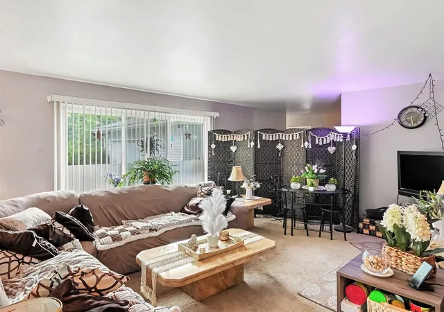 Photo 4 of Single family home for sale at 43 Butternut Ct, Chelsea, MI 48118 | MLS# 81026041995 | Listing updated on 2026-09-16