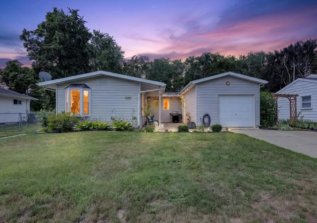 Photo 1 of Sale Pending at 4089 Northgate Dr Ne, Grand Rapids, MI 49525 | MLS# 72026042002 | Listing updated on 2026-08-31