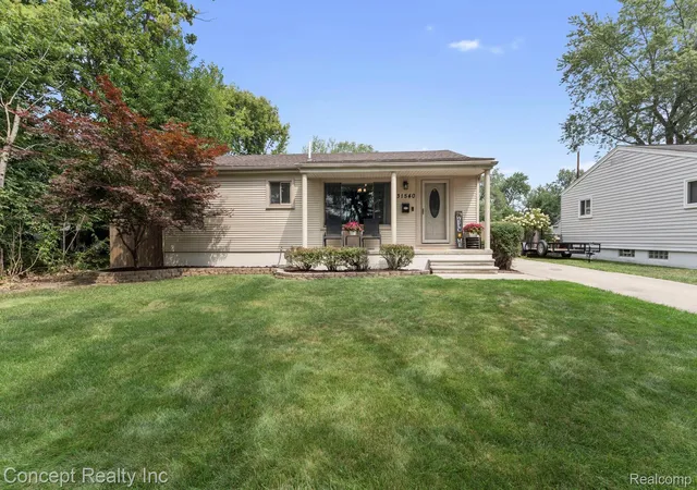 2nd image of 31540 Hennepin St, Garden City, MI 48135 | MLS# 20261063638