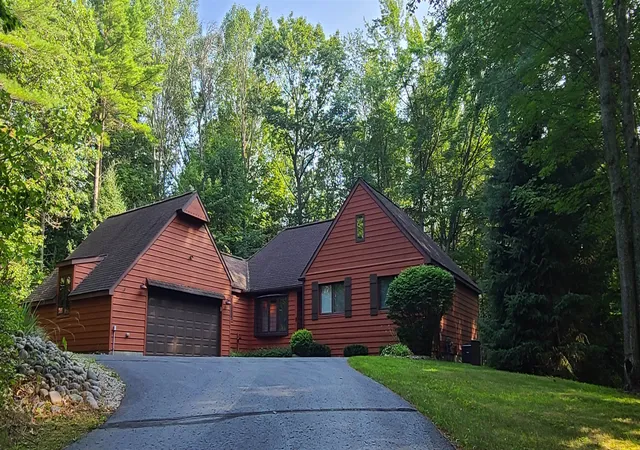 Photo 1 of Single family home for sale at 4534 Oakridge Dr, Oscoda, MI 48750 | MLS# 77080072213 | Listing updated on 2026-08-21