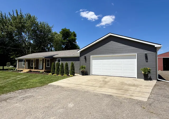 Photo 2 of Single family home for sale at 50800 Martz Rd, Van Buren Township, MI 48111 | MLS# 81026042018 | Listing updated on 2026-09-14