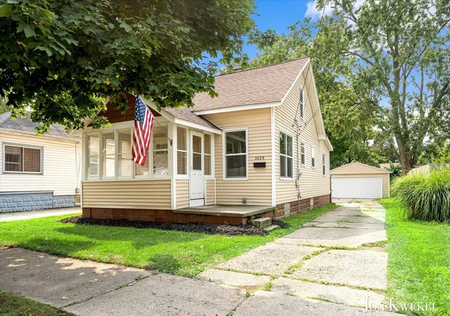 1st image of 2029 Michael Ave Sw, Wyoming, MI 49509 | MLS# 71026042008