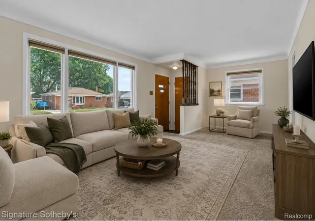 Photo 4 of Single family home for sale at 28399 Palmer Blvd, Madison Heights City Oakland, MI 48071 | MLS# 20261063654 | Listing updated on 2026-08-29