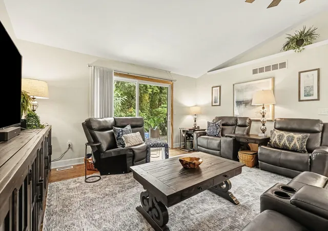 Photo 3 of Single family home for sale at 37454 Eagle Dr, Livonia, MI 48150 | MLS# 81026042022 | Listing updated on 2026-09-20