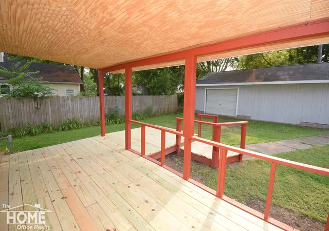 2nd image of 614 Alger Ave, Owosso, MI 48867 | MLS# 5050218169