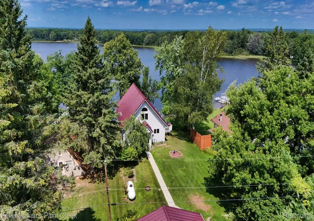 Photo 3 of Single family home for sale at 3467 Deerfield Ln, Lupton, MI 48635 | MLS# 20261063660 | Listing updated on 2026-08-13