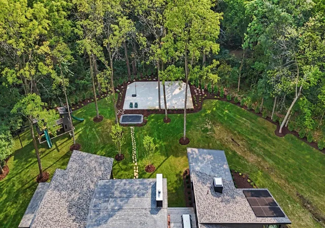 Photo 3 of Single family home for sale at 3657 Knoll Crk Ct, Ann Arbor, MI 48105 | MLS# 81026042033 | Listing updated on 2026-09-14