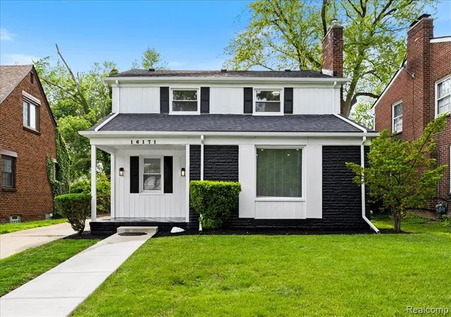 1st image of 16171 Glastonbury Rd, Detroit, MI 48219 | MLS# 81026042034