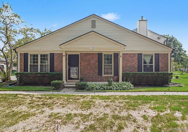 2nd image of 1489 Dover Hl N, Walled Lake, MI 48390 | MLS# 20261063677