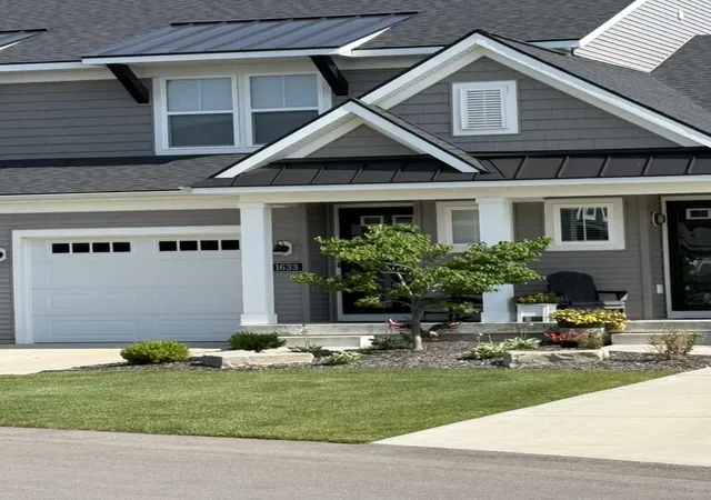 2nd image of 1633 SW Thyme Dr SW, Byron Center, MI 49315