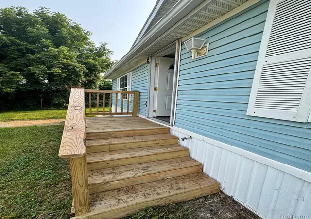 Photo 4 of Single family home for sale at 6271 Tonto Ct, Flint, MI 48506 | MLS# 20261063683 | Listing updated on 2026-09-14