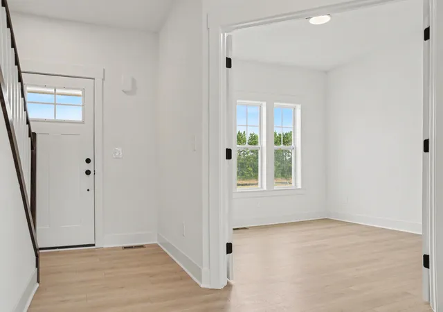 Photo 3 of Single family home for sale at 5065 Buxton Trl, Kalamazoo, MI 49009 | MLS# 66026042058 | Listing updated on 2026-09-11