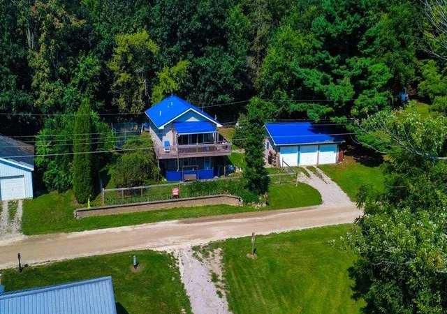 Photo 2 of Single family home for sale at 5656 Paradise Dr, Reading, MI 49274 | MLS# 68026042065 | Listing updated on 2026-09-04