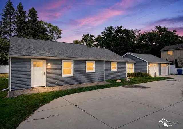 1st image of 4860 Cass Elizabeth Rd, Waterford, MI 48327 | MLS# 57050218189