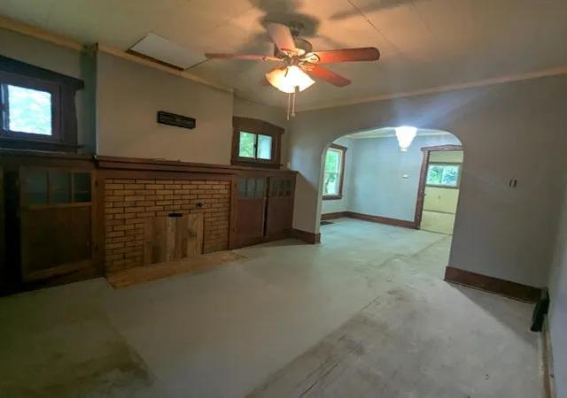 3rd image of 140 W Addison St, Jackson, MI 49203 | MLS# 81026042071