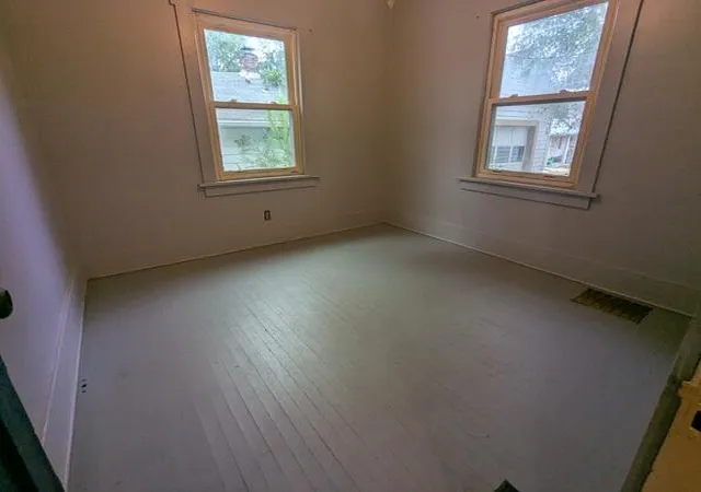 5th image of 140 W Addison St, Jackson, MI 49203 | MLS# 81026042071
