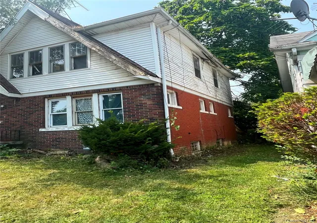 Photo 3 of Single family home for sale at 17447 Arlington St, Detroit, MI 48212 | MLS# 20261063718 | Listing updated on 2026-09-05