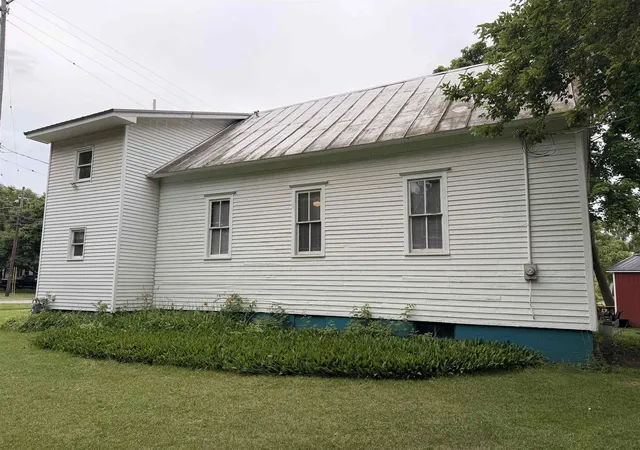 Photo 3 of Single family home for sale at 1117 Michigan Ave, Alma, MI 48801 | MLS# 79080072113 | Listing updated on 2026-08-12
