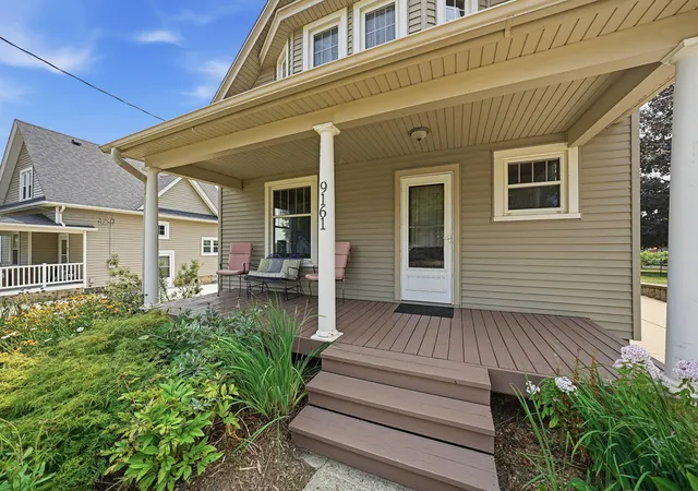 Photo 3 of Single family home for sale at 9161 Austin Rd, Saline, MI 48176 | MLS# 81026042077 | Listing updated on 2026-08-21