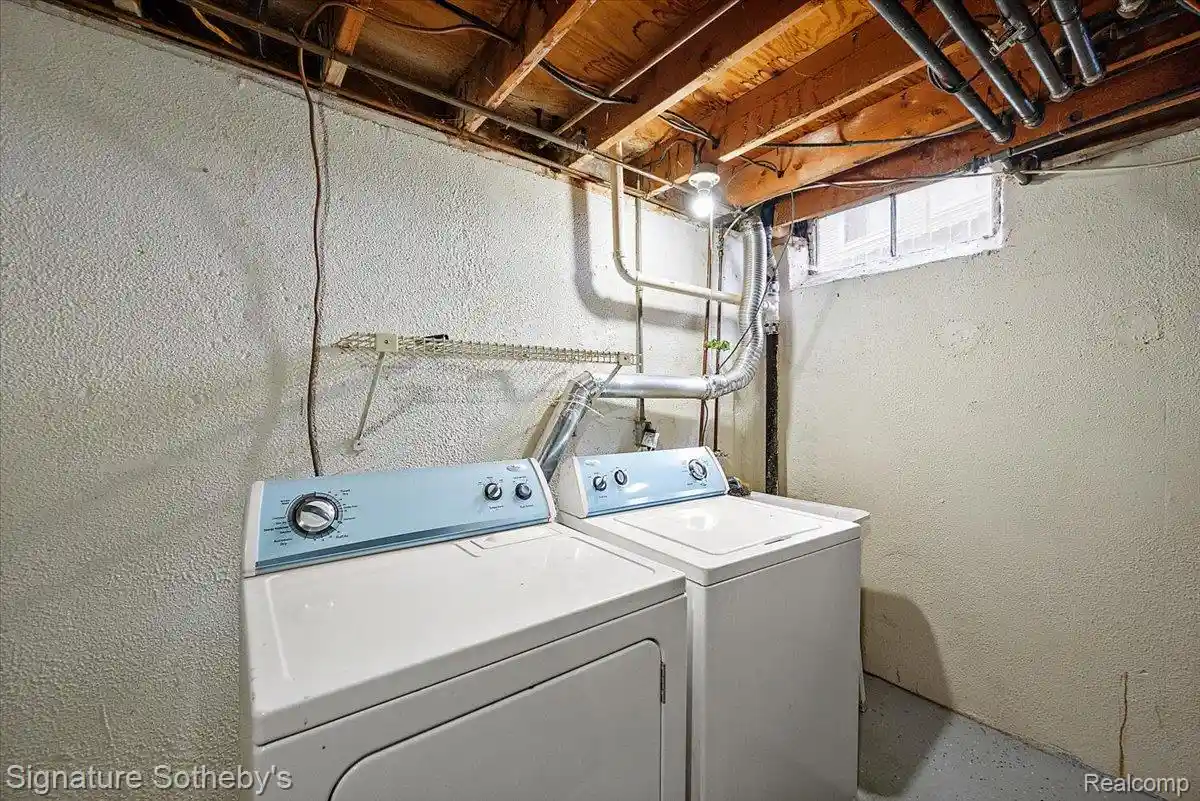 Listing Photo 46 - Condo for sale in 36702 Park Pl Dr located at 36702 Park Pl Dr, Sterling Heights, MI 48310 - Unit 36702 Park Pl Dr