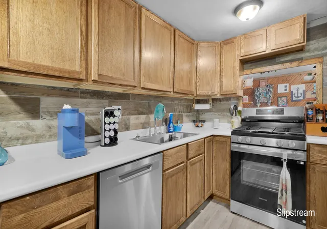 5th image of 1401 S Miner Rd, Crystal, MI 48818 | MLS# 65026042079