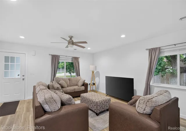 Photo 3 of Single family home for sale at 49050 Fuller Rd, Chesterfield, MI 48051 | MLS# 20261063729 | Listing updated on 2026-08-15