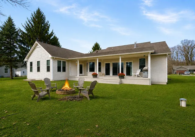 Photo 2 of Single family home for sale at 3220 Fairhaven Dr, Allegan, MI 49010 | MLS# 66026042084 | Listing updated on 2026-09-24
