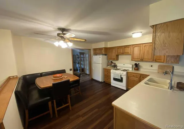 Photo 3 of Single family home for sale at 6850 Willow Crk Dr, Canton, MI 48187 | MLS# 20261063733 | Listing updated on 2026-08-20