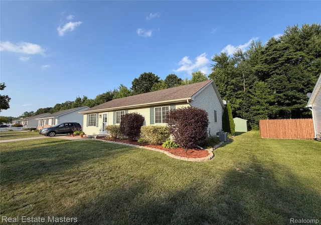 Photo 2 of Single family home for sale at 4094 Tristen Ave, Fort Gratiot, MI 48059 | MLS# 20261063737 | Listing updated on 2026-09-13