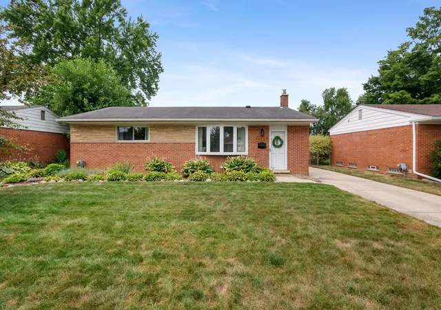 Photo 1 of Sale Pending at 14587 Blue Skies St, Livonia, MI 48154 | MLS# 81026042102 | Listing updated on 2026-09-20