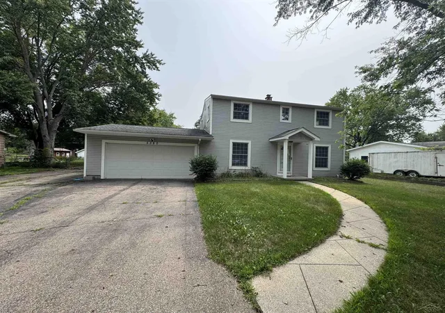 Photo 2 of Single family home for sale at 5380 River Ridge Dr, Flushing, MI 48433 | MLS# 61050218221 | Listing updated on 2026-08-12