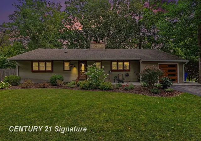 27th image of 608 Hillcrest Rd, Midland, MI 48640 | MLS# 61050218222