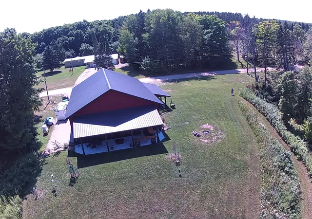 Photo 3 of Single family home for sale at 21640 E Ridge Rd, Grand Marais, MI 49839 | MLS# 81026042103 | Listing updated on 2026-08-26