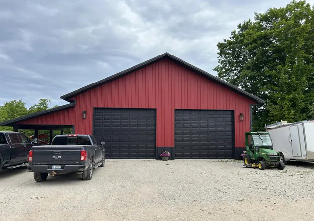 Photo 4 of Single family home for sale at 21640 E Ridge Rd, Grand Marais, MI 49839 | MLS# 81026042103 | Listing updated on 2026-08-26