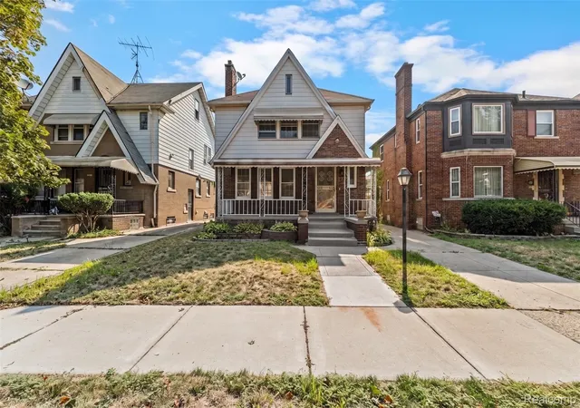 Photo 1 of Single family home for sale at 16224 Parkside St, Detroit, MI 48221 | MLS# 20261063777 | Listing updated on 2026-09-10