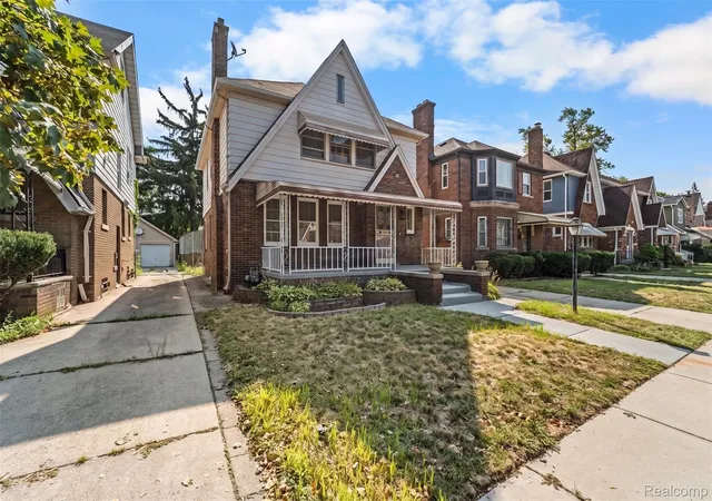 Photo 3 of Single family home for sale at 16224 Parkside St, Detroit, MI 48221 | MLS# 20261063777 | Listing updated on 2026-09-10