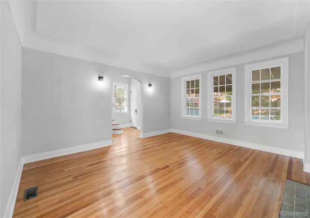 Photo 4 of Single family home for sale at 16224 Parkside St, Detroit, MI 48221 | MLS# 20261063777 | Listing updated on 2026-09-10