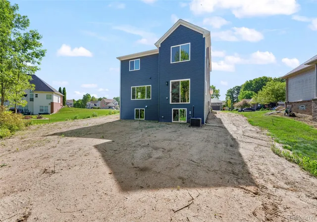 Photo 3 of Single family home for sale at 2311 Baltimore Ln, Davison Township Genesee, MI 48423 | MLS# 20261063779 | Listing updated on 2026-08-12