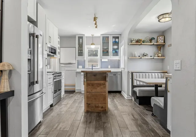 Photo 2 of Single family home for sale at 439 Plasman Ave, Holland, MI 49423 | MLS# 78080072235 | Listing updated on 2026-10-14