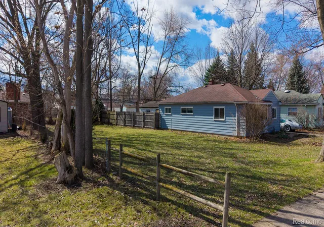 Photo 1 of Land for sale at 21913 Powers Ave, Dearborn Heights, MI 48125 | MLS# 20261063803 | Listing updated on 2026-08-12
