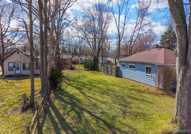 Photo 3 of Land for sale at 21913 Powers Ave, Dearborn Heights, MI 48125 | MLS# 20261063803 | Listing updated on 2026-08-12