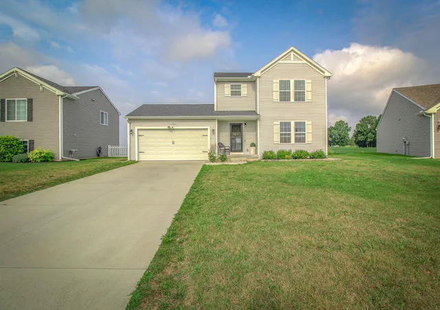 2nd image of 1742 Burr Pond Ln, Vicksburg, MI 49097 | MLS# 64026042128