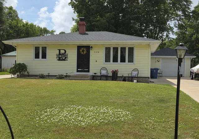 1st image of 226 Cherokee St, Battle Creek, MI 49014 | MLS# 64026042136