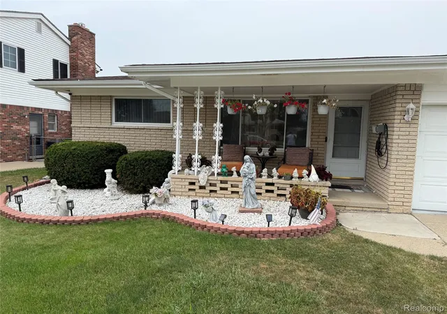 Photo 3 of Single family home for sale at 12395 Canterbury Dr, Sterling Heights, MI 48312 | MLS# 20261063828 | Listing updated on 2026-08-14