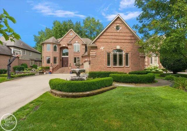 Photo 2 of Single family home for sale at 57177 Covington Dr, Washington, MI 48094 | MLS# 58050218246 | Listing updated on 2026-09-02