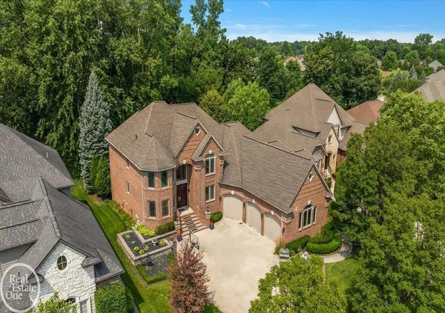 Photo 4 of Single family home for sale at 57177 Covington Dr, Washington, MI 48094 | MLS# 58050218246 | Listing updated on 2026-09-02